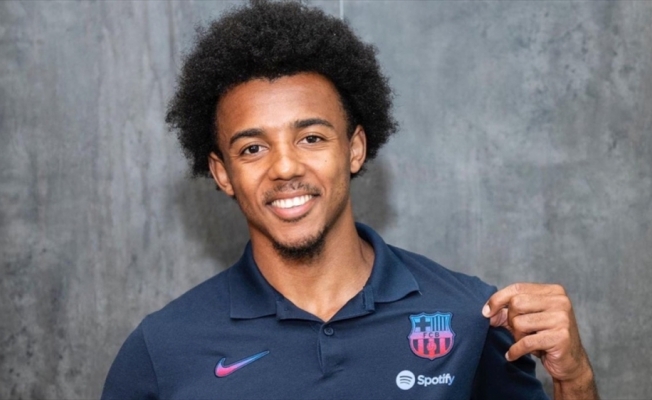 Barcelona, Fransız futbolcu Kounde'yi transfer etti