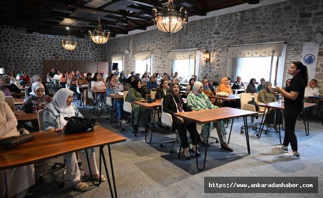 Altındağ'da "Bilinçli anneler, mutlu aileler"