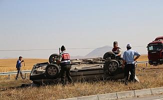 İkizleri trafik kazası ayırdı