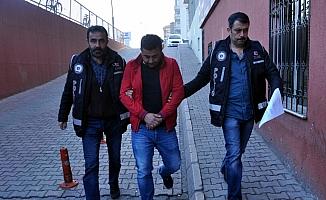 Kayseri'de ruhsatsız silah operasyonu: 19 gözaltı