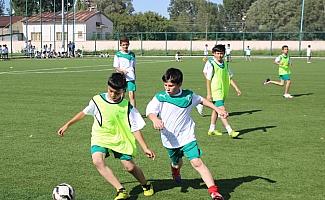 Sivas'ta futbol yaz okulu açılıyor