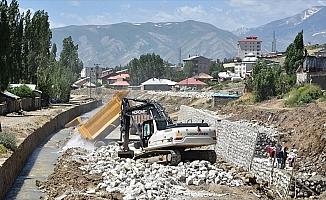 Yüksekova'nın 'can damarı' modern görünüme kavuşacak