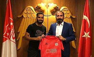 Sivasspor, Douglas ile sözleşme imzaladı