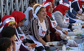 Şanlıurfa'da çiğ köfte şenliği