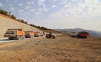 Yerköprü Şelalesi yolu asfaltlanıyor