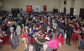 Türk Eğitim-Sen'den öğretmenler onuruna yemek