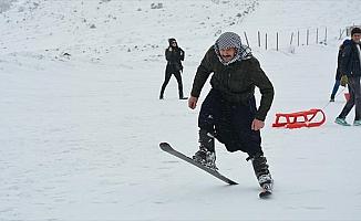 Güneydoğu'nun 'Uludağ'ında kayak sezonu açıldı