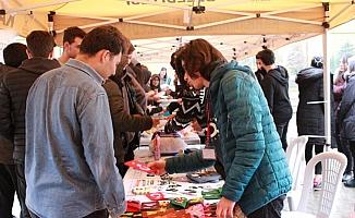 Teleskop alabilmek için kermes düzenlediler