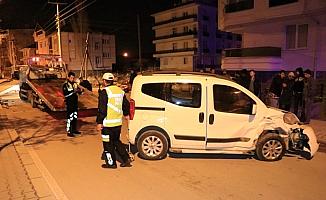 Karaman'da trafik kazası: 2 yaralı