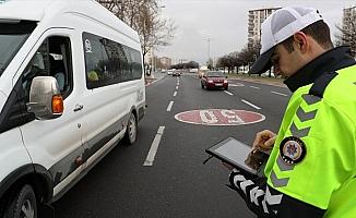 Aranan bin 250 şüpheli yakalandı