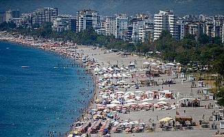 Antalya turizmde yüzde 17 büyüdü