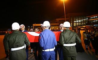 Şehit Teğmen'in naaşı Konya'ya getirildi