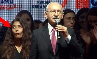 "Erdoğan'ı İndireceğiz" Deyince Yanındaki Kızın Yüz Şekli Değişti!