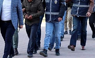 Kredi vaadiyle emeklileri dolandıran 85 zanlıya operasyon