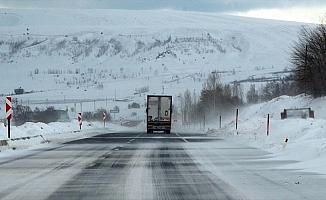 Meteorolojiden kar yağışı ve çığ tehlikesi uyarısı