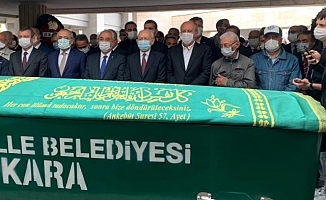 Kılıçdaroğlu ve İnce, Bekir Coşkun'un cenazesinde yan yana saf tuttu