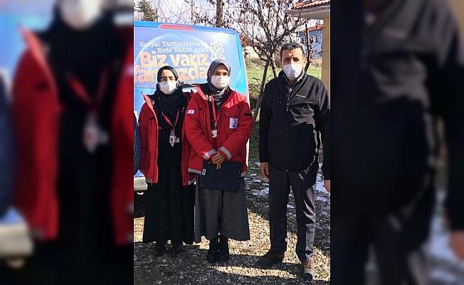 Beypazarı Belediyesi ve Kızılay'dan evleri yanan vatandaşlara ziyaret