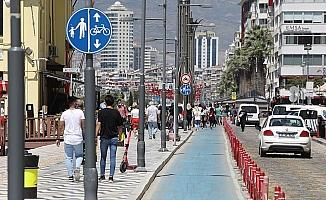 İzmir'in Menderes ilçesinde art arda depremler