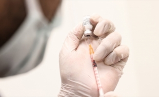 Türkiye'de Kovid-19'la mücadelede birinci doz aşı miktarı 30 milyonu aştı