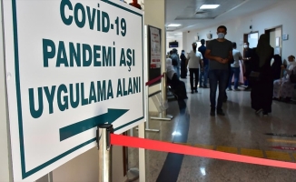 Türkiye'de 26 bin 597 kişinin Kovid-19 testi pozitif çıktı, 124 kişi hayatını kaybetti