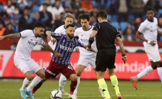 Trabzonspor sahasında 2 golle kazandı