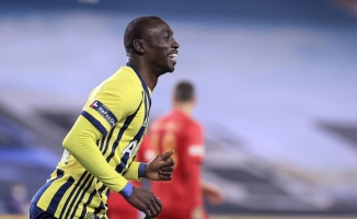 Çaykur Rizespor Papiss Cisse'yi kadrosuna kattı