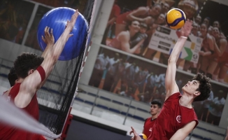 Türk voleybolu 13 yıldır 'okullu'