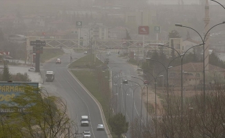 Çöl tozu hava kalitesini bozdu