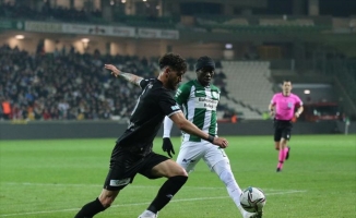 Giresunspor ligde kalmayı garantiledi