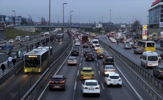 İstanbul'da ulaşım ücretlerine yüzde 40 zam yapıldı