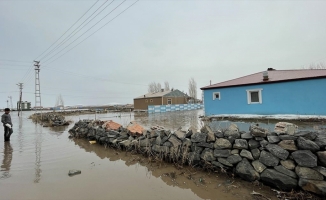 Kars Valiliği vatandaşları sel ve taşkına karşı uyardı