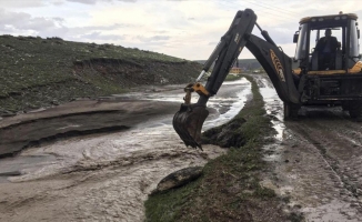 Kars'ta 3 köyde sel nedeniyle su taşkını yaşandı