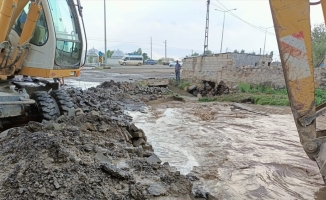 Ağrı'da 34 yapı sel sularından etkilendi