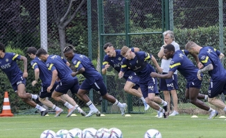 Fenerbahçe sahaya indi