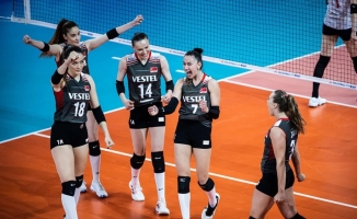 A Milli Kadın Voleybol Takımı, Japonya'yı 3-1 yendi