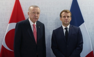 Cumhurbaşkanı Erdoğan, Fransa Cumhurbaşkanı Macron ile telefonda görüştü