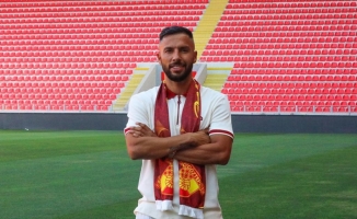 Göztepe, Yasin Öztekin'i renklerine kattı