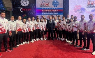 Milli kick boksçular, Özbekistan'da 12 madalya kazandı